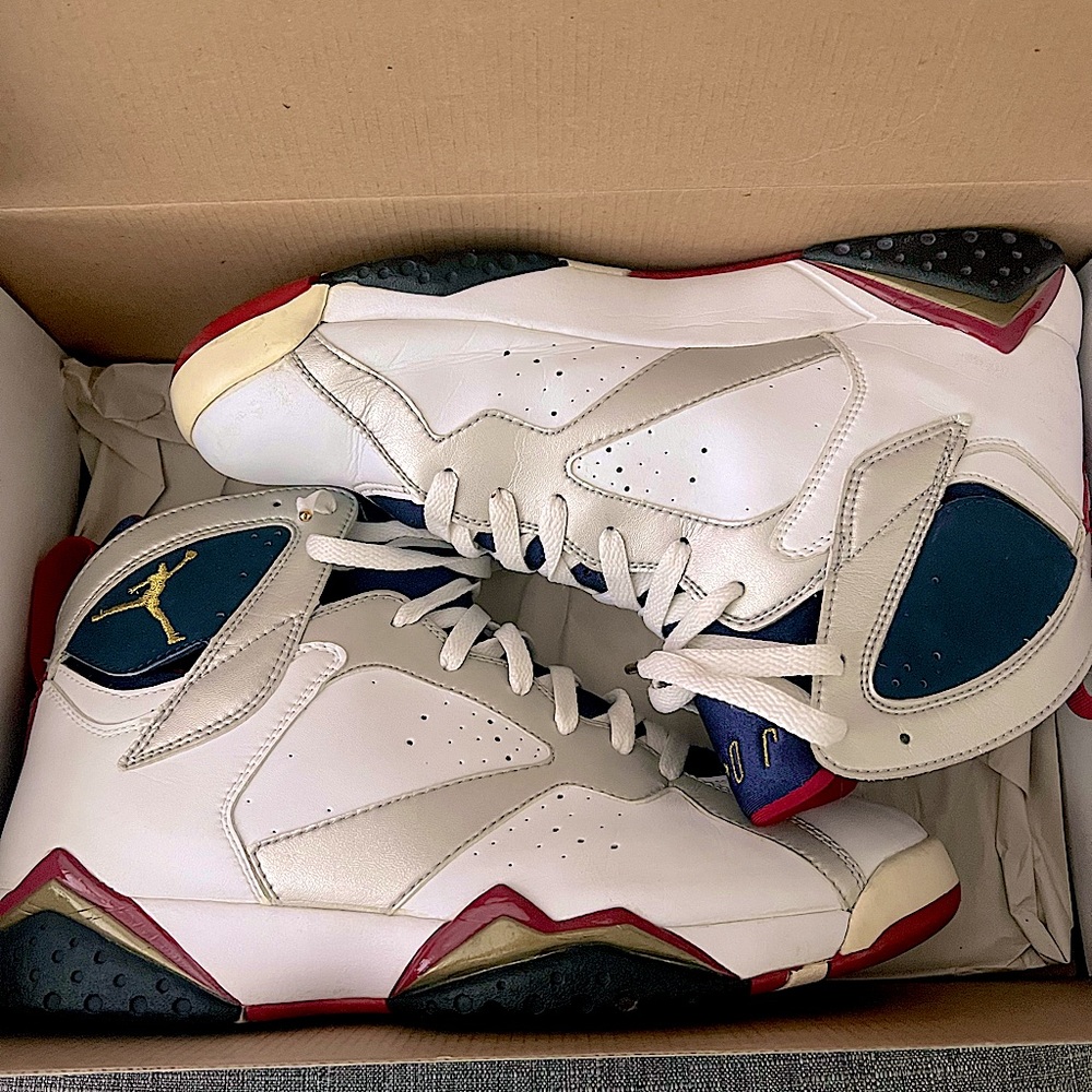 I’m selling size 11 2012 Air Jordan 7 Retro 'Olympic' 2012| near mint condition